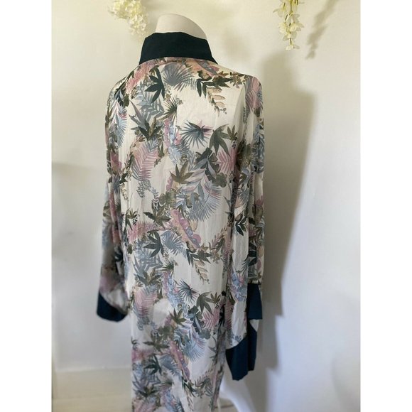Xhilaration Beach Open Cover Up Kimono Top Women's M/L Floral Tropical Aloha EUC - Picture 6 of 12